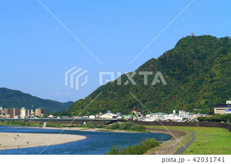 長良川と岐阜城 42031741