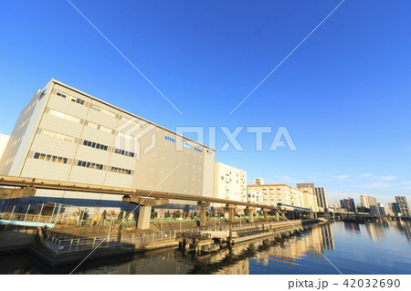 漁村風景（東京都、立会川、冬） 42032690