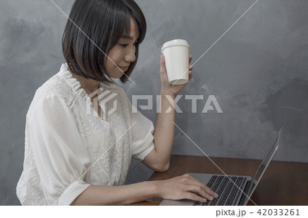 PC パソコン コンピュータ 42033261