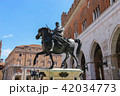 Two bronze statues of Alessandro Farnese 42034773