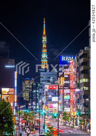 東京 浜松町駅 駅前から東京タワー方面 の写真素材 4347