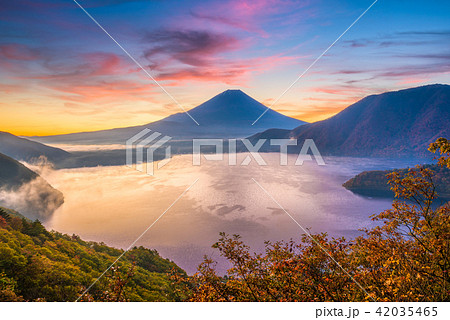 Mt. Fuji, Japan Autumn Mt. Fuji, Japan Autumn 42035465