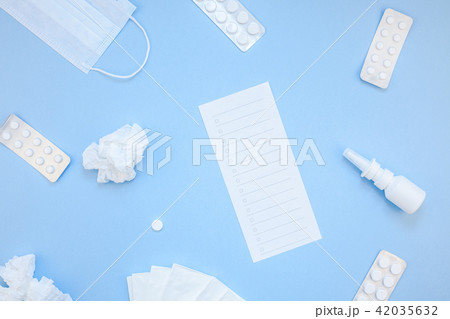 Concept of seasonal spring allergy 42035632