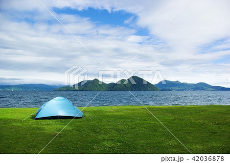 湖畔のキャンプ場 北海道洞爺湖 湖畔のキャンプ場 北海道洞爺湖 42036878
