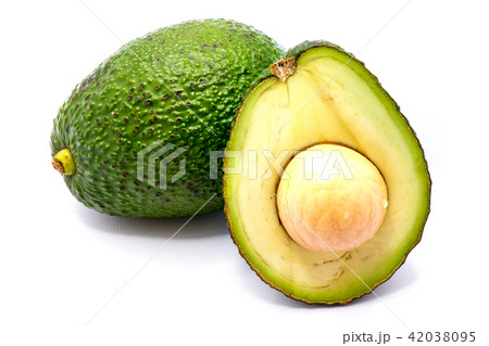 Avocado isolated on white 42038095
