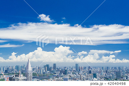 東京風景・青空と緑・夏　新宿　六本木　赤坂　代々木 42040498