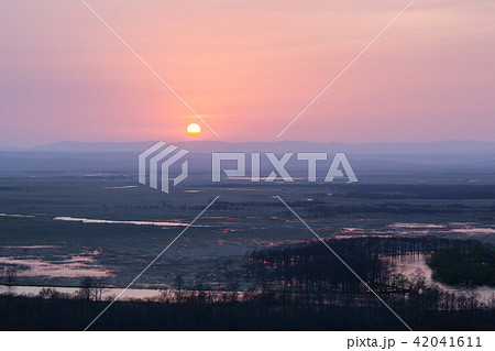釧路湿原の夕日 42041611