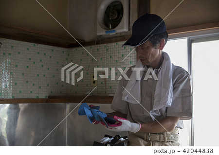 清掃業のシニア 清掃業のシニア 42044838