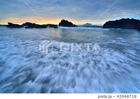 岩 石 ロック 42048719