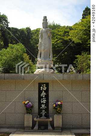 覚苑寺の涅槃堂 42049160