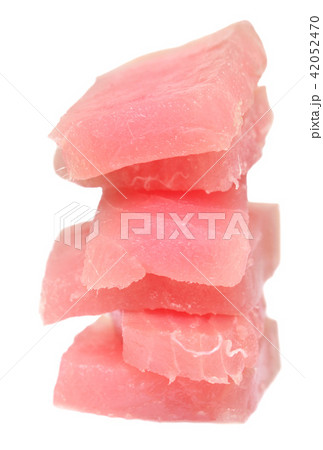 tuna meat 42052470