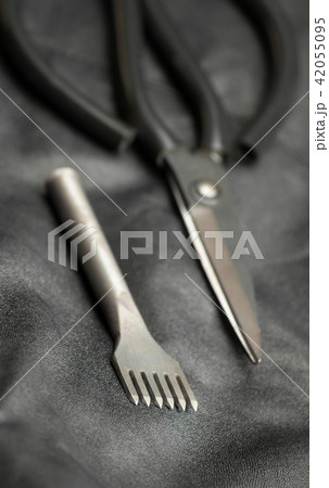 Leather punch tool. 42055095