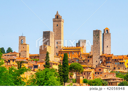 San Gimignano - medieval town with many stone towers, Tuscany, Italy. Panoramic view of cityscape 42056948