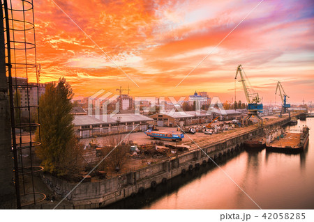 Sunset in old harbor 42058285