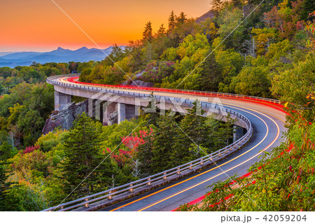 Linn Cove Viaduct Linn Cove Viaduct 42059204