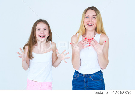 happy excited mother daughter surprise reaction 42062850