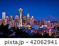 Seattle skyline at dusk 42062941