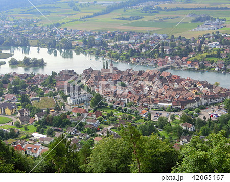 スイスのシャフハウゼンの州にある町Stein am Rhein 42065467