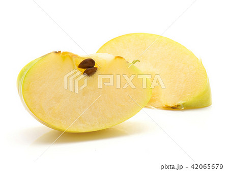 Apple smeralda isolated on white Apple smeralda isolated on white 42065679