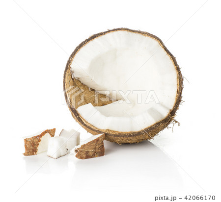 Fresh brown coconut isolated on white 42066170