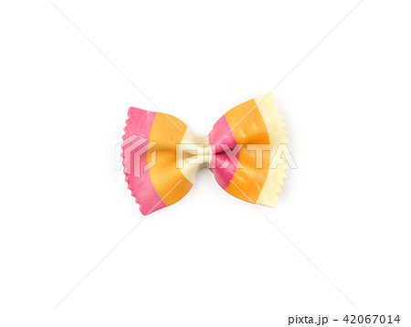 Colourful raw farfalle isolated on white 42067014