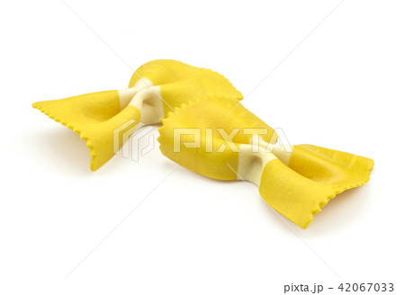 Colourful raw farfalle isolated on white 42067033