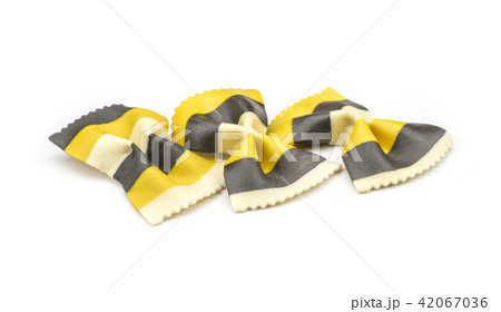 Colourful raw farfalle isolated on white 42067036