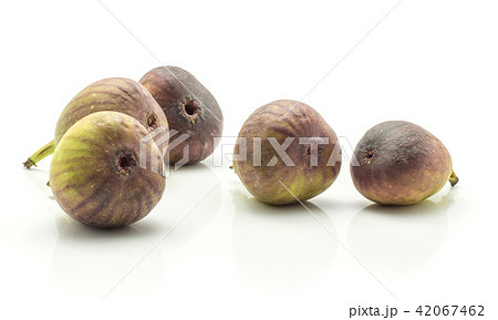 Fresh Fig isolated on white background 42067462