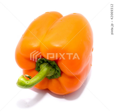 Fresh orange paprika isolated on white 42069312