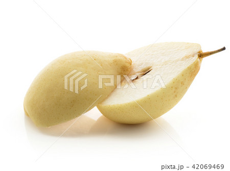 Fresh Nashi Pear isolated on white 42069469