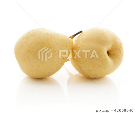 Fresh Nashi Pear isolated on white 42069640
