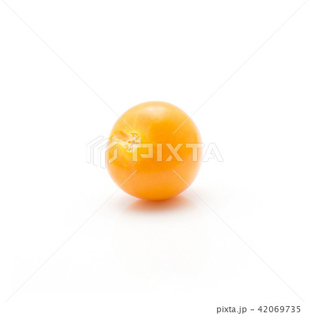 Fresh physalis isolated on white 42069735