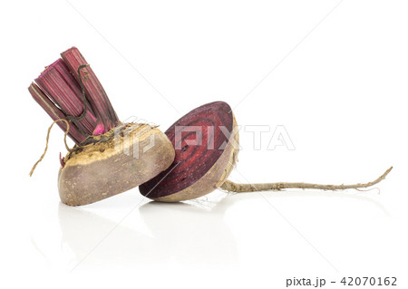 Fresh raw red beetroot isolated on white Fresh raw red beetroot isolated on white 42070162