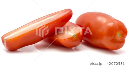 Fresh san marzano tomato isolated on white 42070581