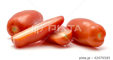 Fresh san marzano tomato isolated on white 42070585