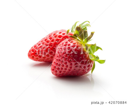 Fresh Strawberry isolated on white 42070884
