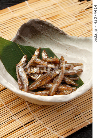 ワカサギの甘露煮 42074414