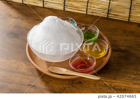 夏のかき氷　Shaved ice of summer 42074665
