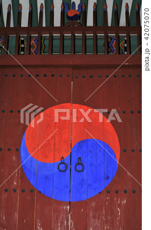 顕忠祠 太極文様 祠堂 42075070