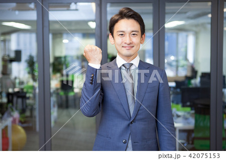 ビジネスシーン 42075153