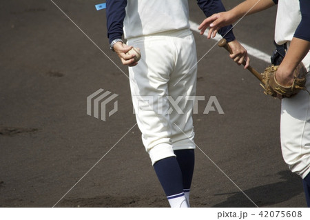 高校野球 監督 42075608