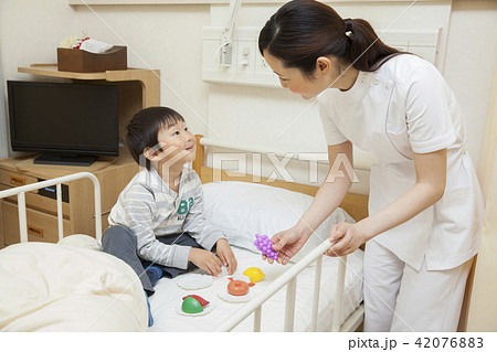 小児病棟 42076883