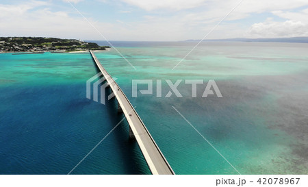 古宇利大橋と古宇利島 42078967