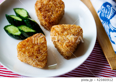 焼きおにぎり 42080912