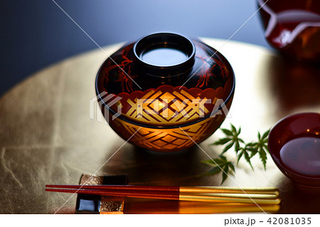 美しい和食の器 42081035
