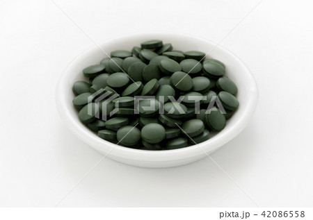 緑色の錠剤 緑色の錠剤 42086558