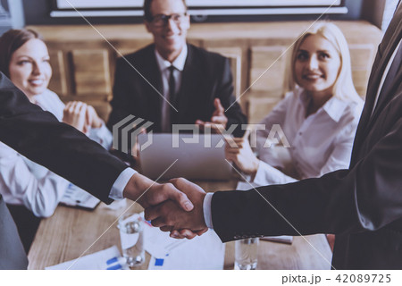 Business People in Formal Wear Participating Business People in Formal Wear Participating 42089725