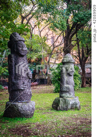 Two Stone idols (Dolharubang, grandfather) Two Stone idols (Dolharubang, grandfather) 42089909