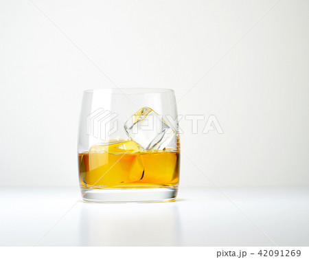 Your cold whisky or party time Your cold whisky or party time 42091269