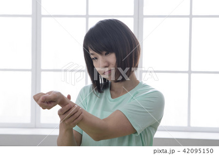 女性 メス 女子 42095150